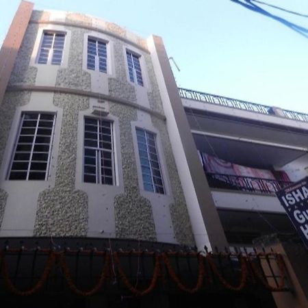 Ishan Paying Guest House Варанаси Екстериор снимка
