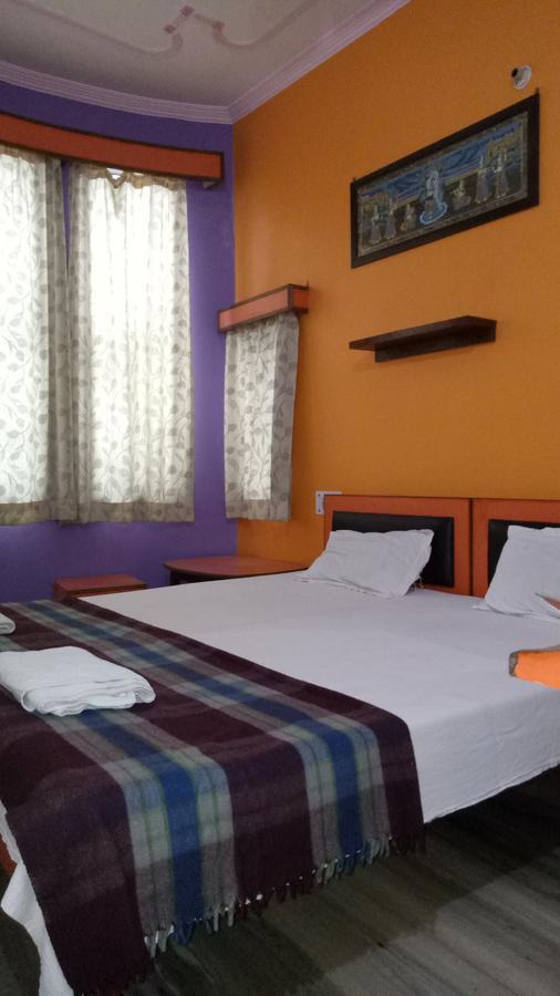 Ishan Paying Guest House Варанаси Стая снимка