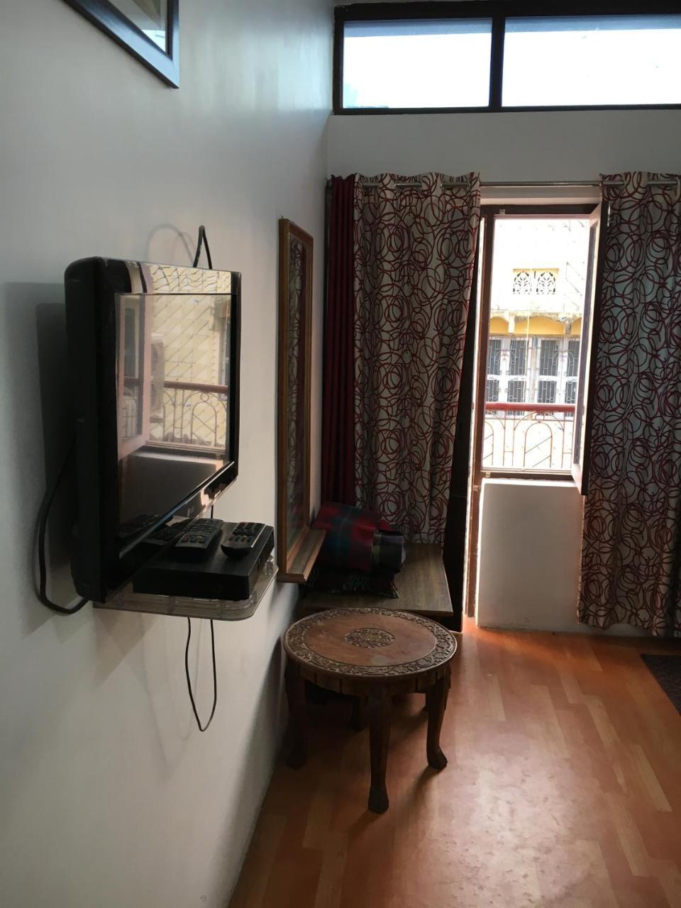 Ishan Paying Guest House Варанаси Екстериор снимка